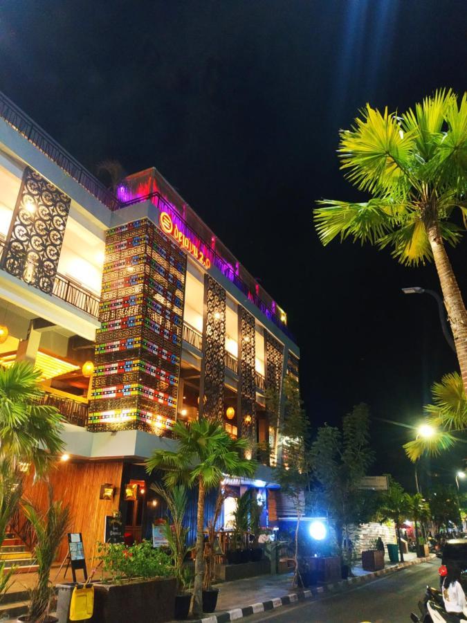 Dejavu 2.0 Hotel Bajo Komodo Labuan Bajo Exteriér fotografie