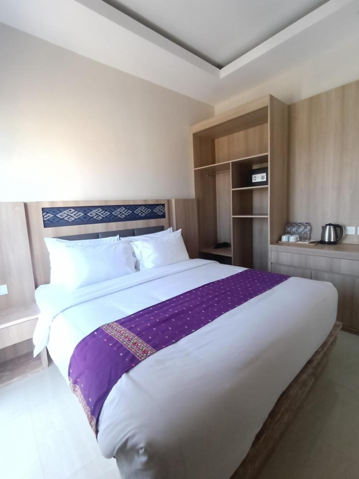 Dejavu 2.0 Hotel Bajo Komodo Labuan Bajo Exteriér fotografie