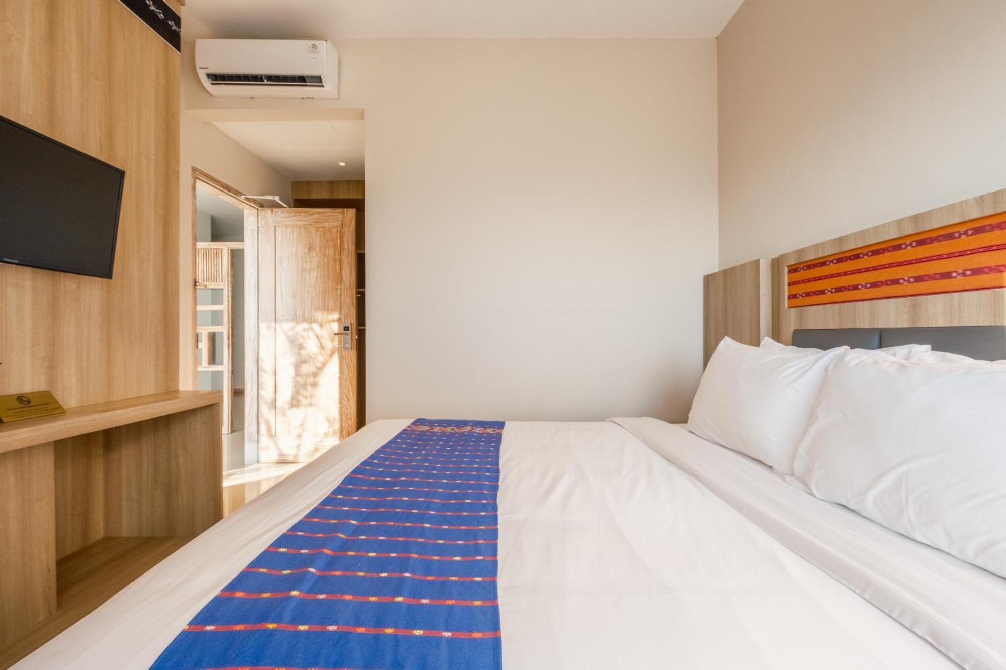 Dejavu 2.0 Hotel Bajo Komodo Labuan Bajo Exteriér fotografie