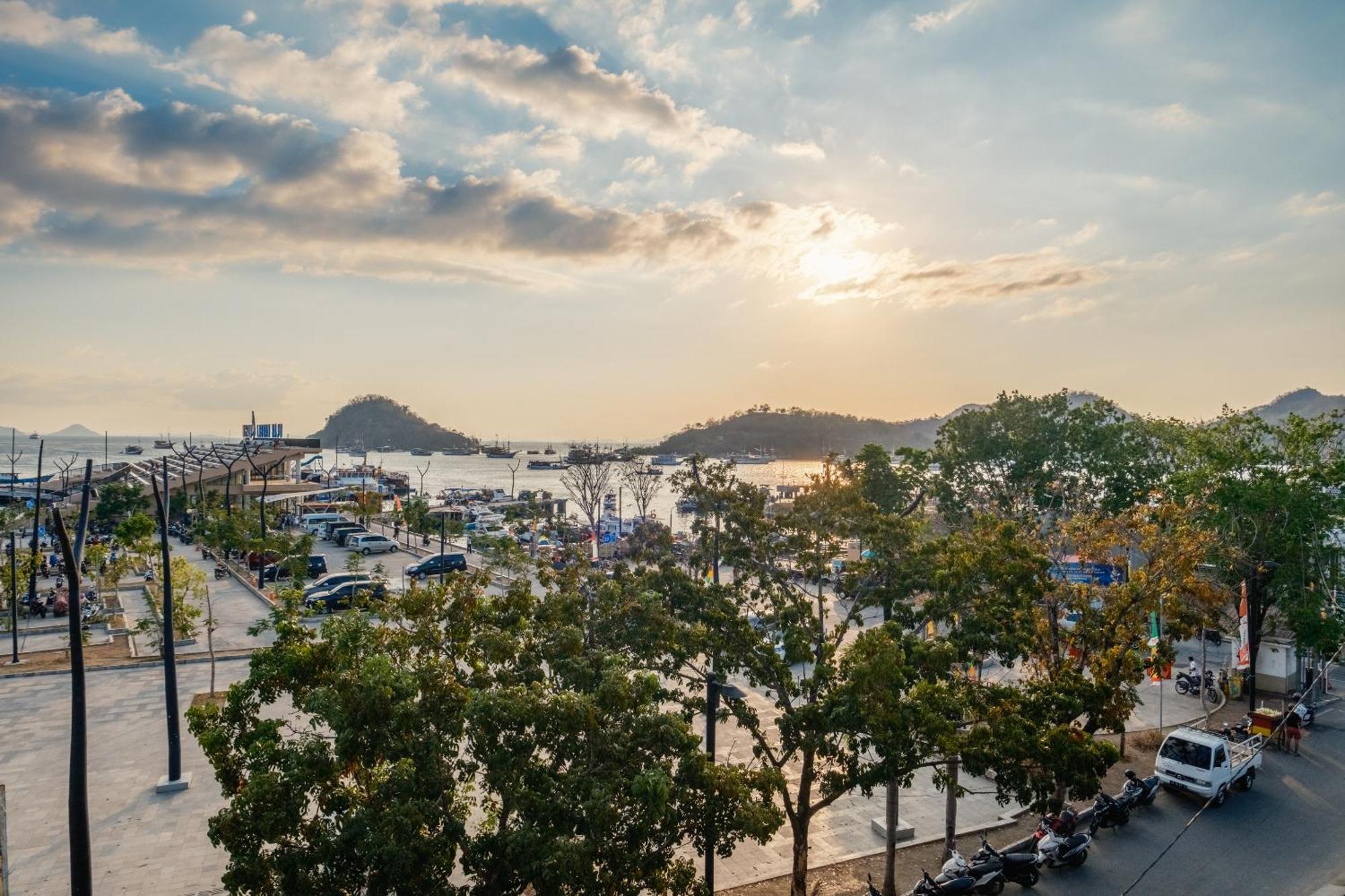Dejavu 2.0 Hotel Bajo Komodo Labuan Bajo Exteriér fotografie