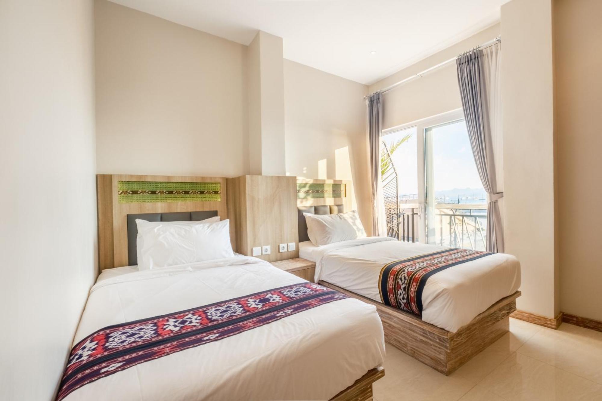 Dejavu 2.0 Hotel Bajo Komodo Labuan Bajo Exteriér fotografie